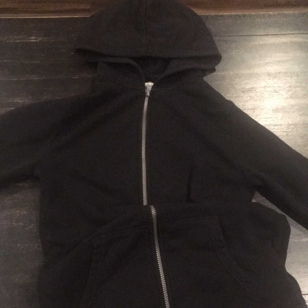 Old Navy plain black sweater